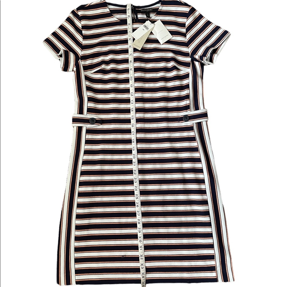 Banana Republic Factory NWT Shift Dress, Size 10P